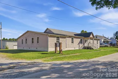 706 Old North Main Street, Clover, SC 29710 - Photo 2