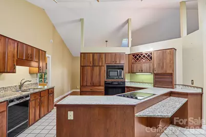 108 Kenwood Drive, Hendersonville, NC 28739 - Photo 16