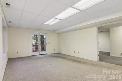 108 Kenwood Drive, Hendersonville, NC 28739 - Photo 36