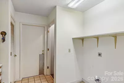108 Kenwood Drive, Hendersonville, NC 28739 - Photo 28