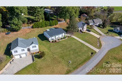 2137 Olde Farm Road, Hudson, NC 28638 - Photo 36