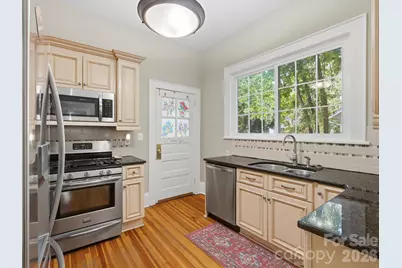 707 S York Street, Gastonia, NC 28052 - Photo 12