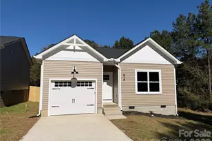 610 E Robinson St, Dallas, NC 28034 - Photo 1
