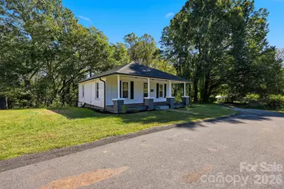 333 Derby Avenue, Newton, NC 28658 - Photo 12