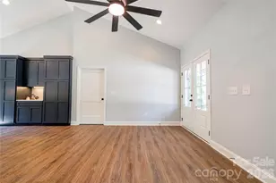 231 Hardin Cir, Grover, NC 28073 - Photo 4