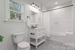 429 Pecan Ave, Charlotte, NC 28204 - Photo 18