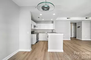 718 W Trade St, Charlotte, NC 28202 - Photo 16