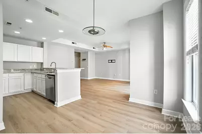 718 W Trade Street #302, Charlotte, NC 28202 - Photo 12