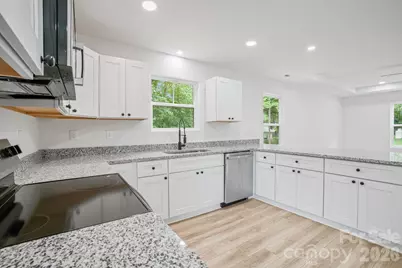 215 Casedy Drive, Winston Salem, NC 27107 - Photo 12