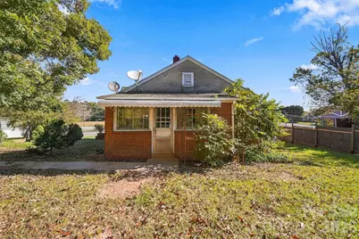 204 Eldred Street SE, Valdese, NC 28690 - Photo 4