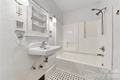 204 Eldred Street SE, Valdese, NC 28690 - Photo 12