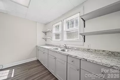 628 E Front Street, Statesville, NC 28677 - Photo 8