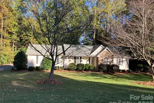 341 S Main St, New London, NC 28127 - Photo 1