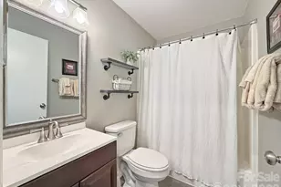 367 Skyleaf Dr, Sugar Mountain, NC 28604 - Photo 18