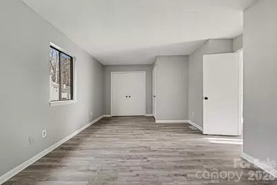 6134 Bent Tree Court, Charlotte, NC 28212 - Photo 10