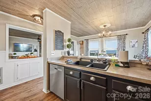 301 Pinnacle Inn Rd, Beech Mountain, NC 28604 - Photo 14