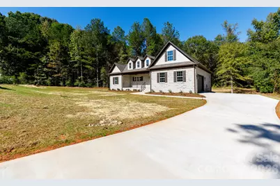 2030 Hunters Creek Lane, Rock Hill, SC 29732 - Photo 2