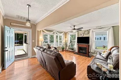 613 Salisbury Street, China Grove, NC 28023 - Photo 4