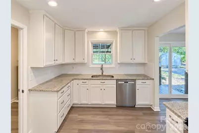 319 Neighbors Drive, Midland, NC 28107 - Photo 6