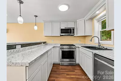 33 Phipps Street, Weaverville, NC 28787 - Photo 22