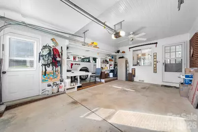 111 Eastwood Park Drive SE, Lenoir, NC 28645 - Photo 34