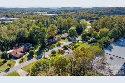 111 Eastwood Park Drive SE, Lenoir, NC 28645 - Photo 46