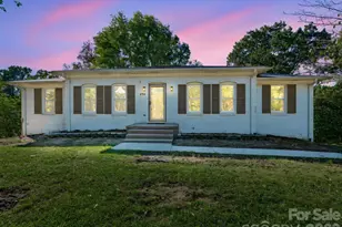 590 Crestmont Dr SE, Concord, NC 28025 - Photo 1