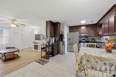 3640 Glacier Run, Claremont, NC 28610 - Photo 8