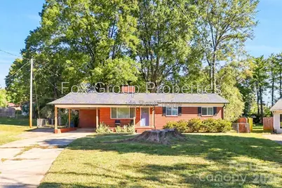 824 Kerley Court, Statesville, NC 28677 - Photo 1