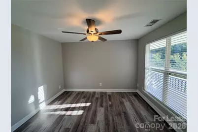 547 Southeast Drive, Davidson, NC 28036 - Photo 2