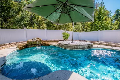 375 Brook Glen Drive, Mooresville, NC 28115 - Photo 2