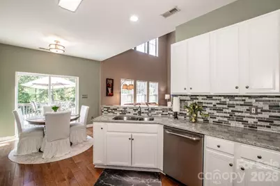 375 Brook Glen Drive, Mooresville, NC 28115 - Photo 24