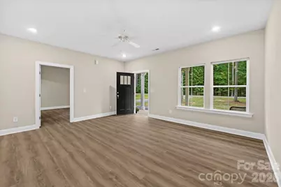 318 Stanback Street, Mount Gilead, NC 27306 - Photo 10