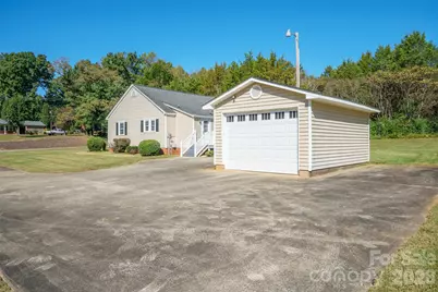 603 Westminster Drive, Statesville, NC 28677 - Photo 6