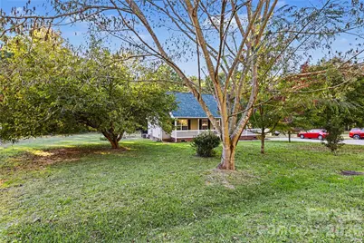 510 Roberts Avenue, York, SC 29745 - Photo 4