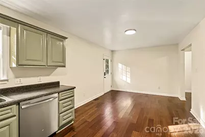510 Roberts Avenue, York, SC 29745 - Photo 12