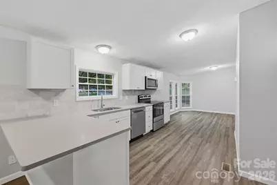 3363 Stony Brook Circle, Newton, NC 28658 - Photo 16