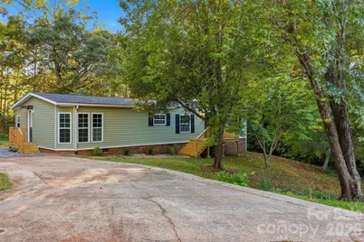 3363 Stony Brook Circle, Newton, NC 28658 - Photo 1