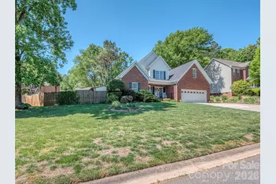 4651 Glasgow Court, Gastonia, NC 28056 - Photo 2