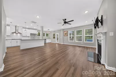 1879 Felts Parkway, Fort Mill, SC 29715 - Photo 4