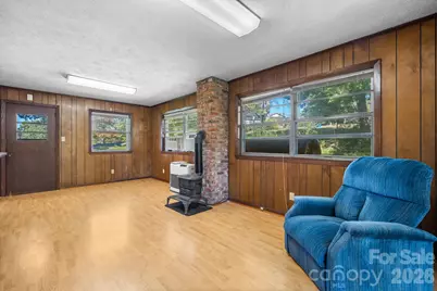 131 Clay Street, Morganton, NC 28655 - Photo 10