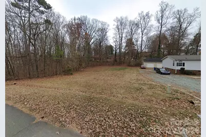 907 Tanglewood Drive, Siler City, NC 27344 - Photo 2