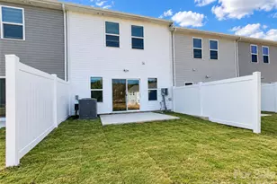 5917 Wallace Ave, Charlotte, NC 28212 - Photo 2