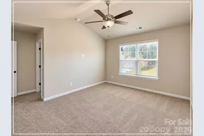 5913 Wallace Avenue, Charlotte, NC 28212 - Photo 6