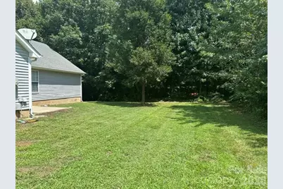 9022 Brad Court, Matthews, NC 28104 - Photo 4
