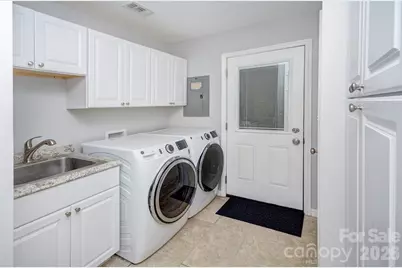 9716 Hinson Drive, Matthews, NC 28105 - Photo 20
