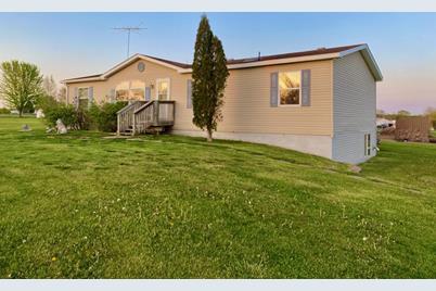 18518 65th Avenue - Photo 1