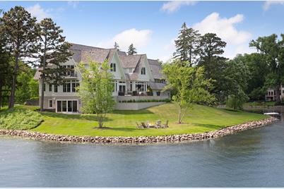 4805 E Sunnyslope Road, Edina, MN 55424 - Photo 1