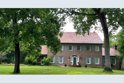 19880 Sweetwater Curve, Shorewood, MN 55331 - Photo 1