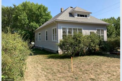 375 Swanson Avenue SE, Cokato, MN 55321 - Photo 1